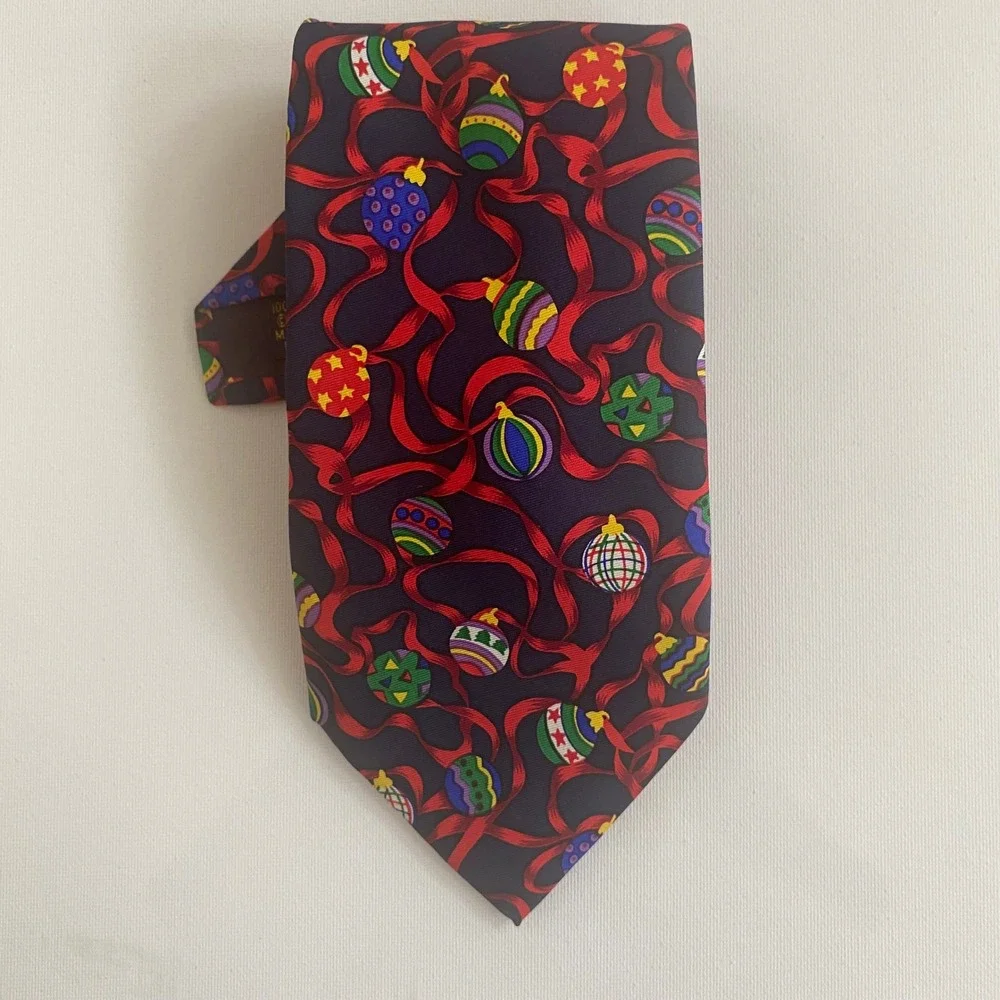 Alynn Neckwear Mens Silk Tie Christmas Ornaments Navy Blue Red Holiday Made‎ USA